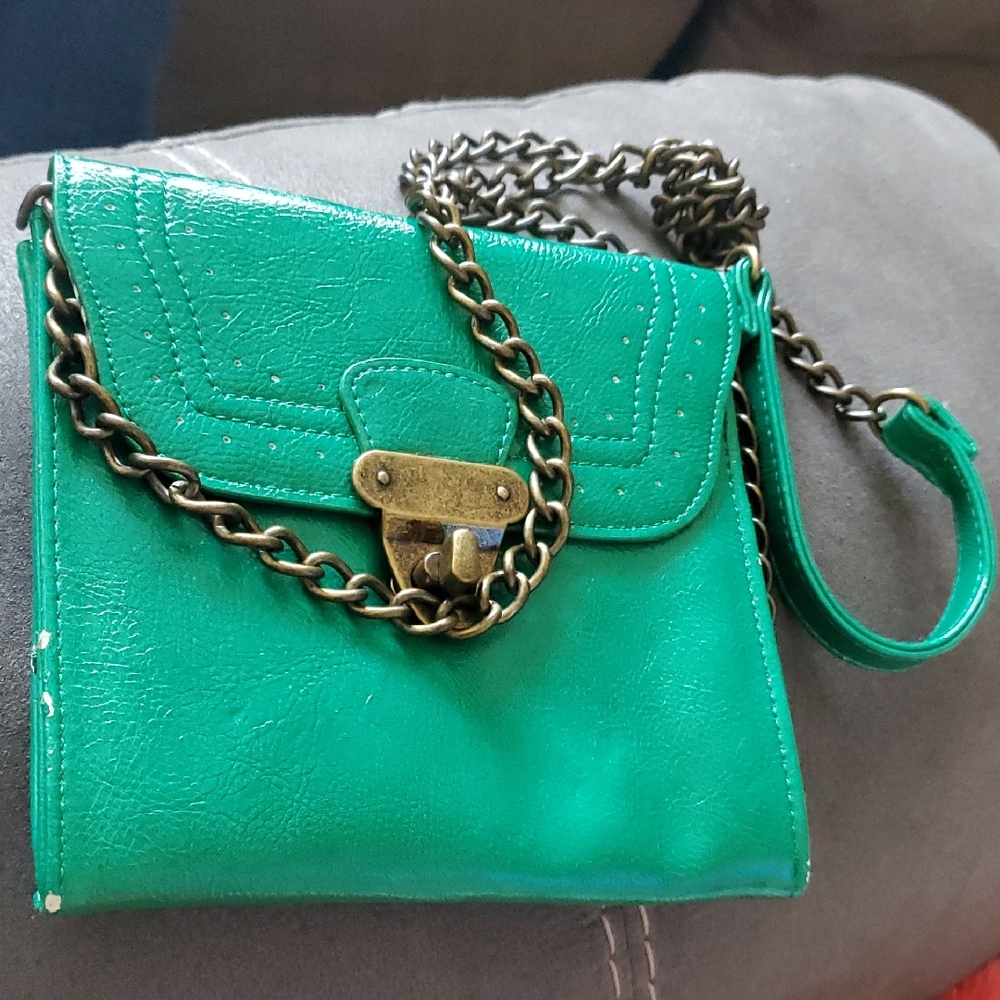 Steve Madden Green Crossbody Bag with Chain Strap - Picture 2 of 13